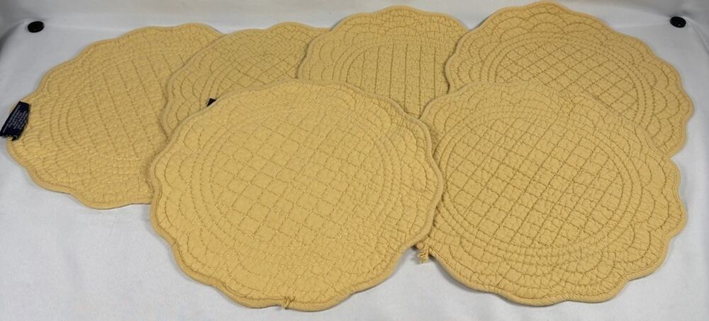 Set Of 6 Ridgefield Home Quilted Placemats